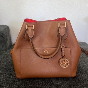 Michael Kors Greenwich Large Saffiano Leather Grab Bag